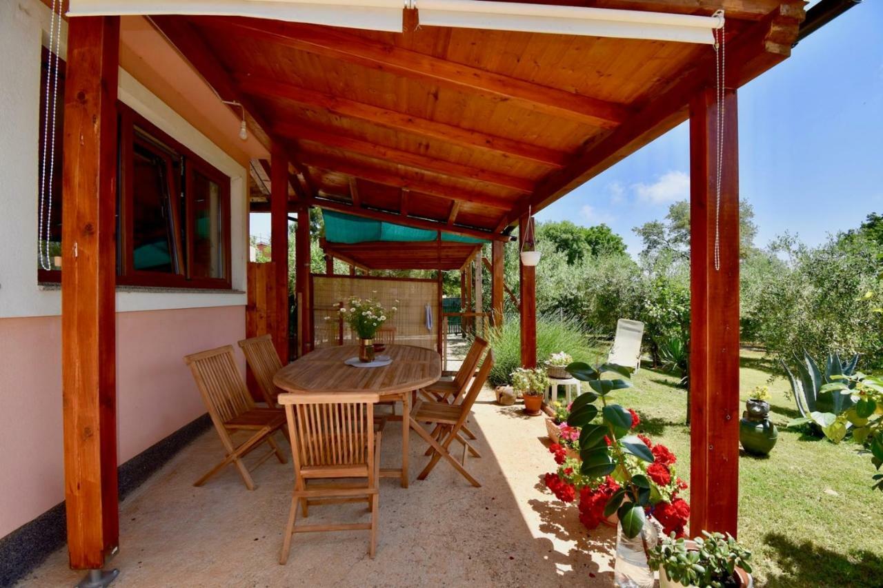 Relaxing Holiday House With Terrace Sea View Μεντουλίν Εξωτερικό φωτογραφία